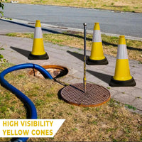 seventy five centimeter heavy duty yellow traffic cone for construction sites and work zones